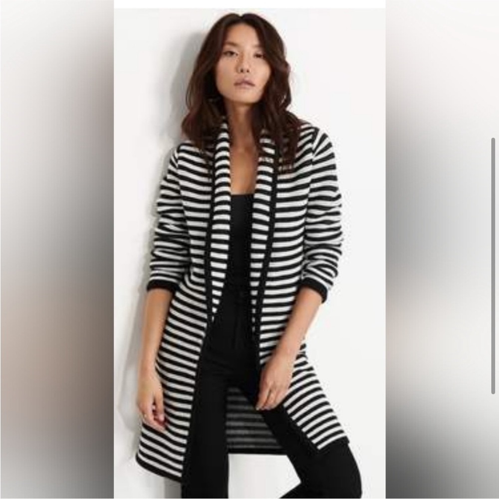 Dynamite Knit long line blazer -Black and White stripe NWOT -Sz Sm-Chic! 🖤 - Picture 2 of 11